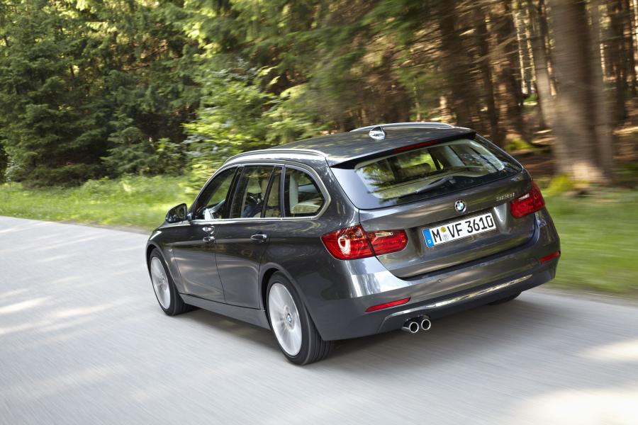  BMW 328i Touring Luxury 2012 года  (фото 184 из 200)